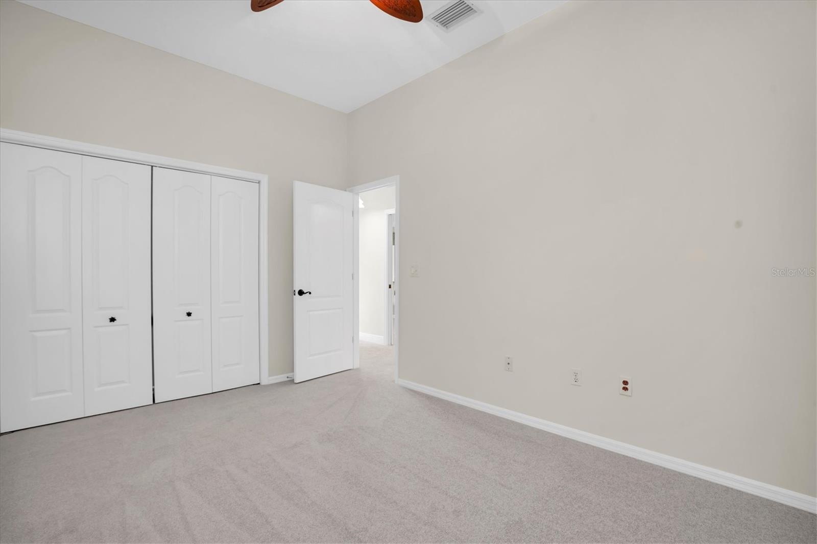 Image 34 of 48 For 4589 Glenbrook Circle