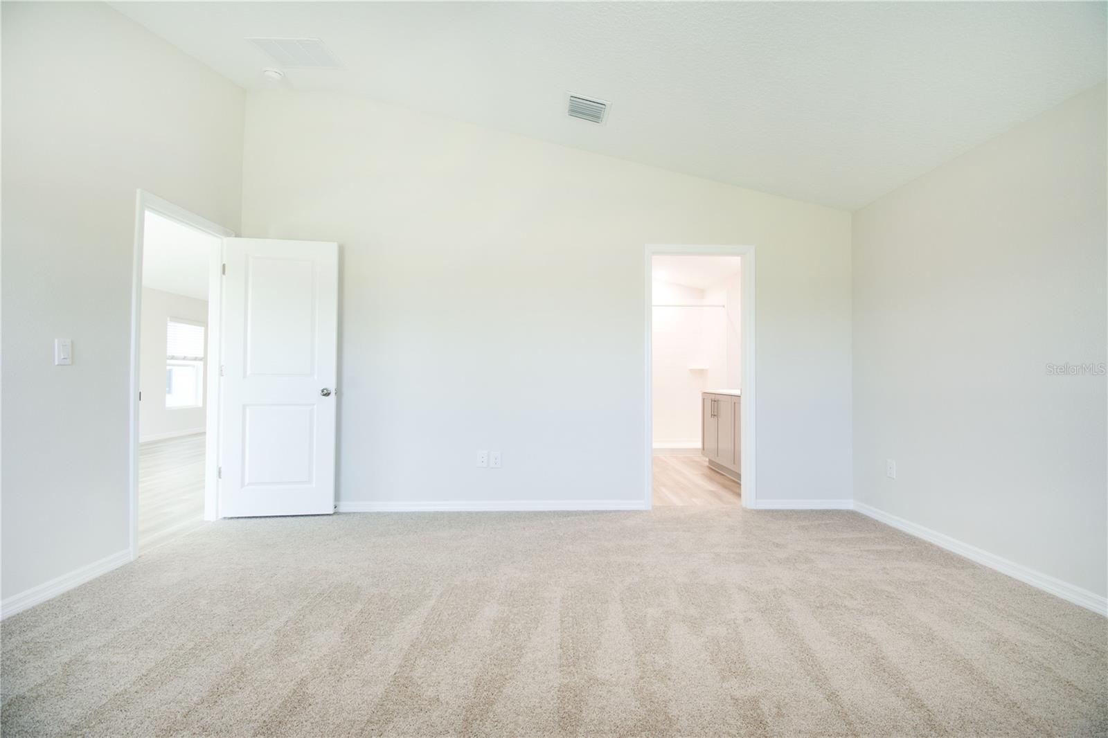 Image 11 of 21 For 37056 Sagemoor Drive