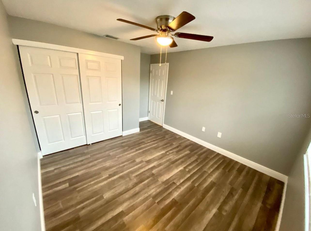 Image 4 of 7 For 2073 Loma Linda Way N