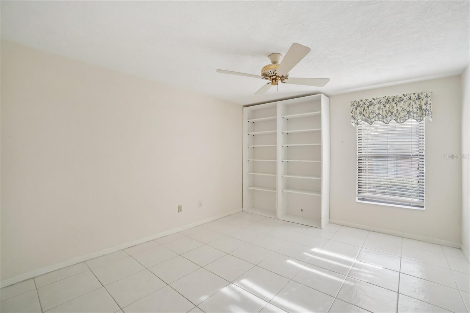 Image 31 of 46 For 1627 Farrier Trail