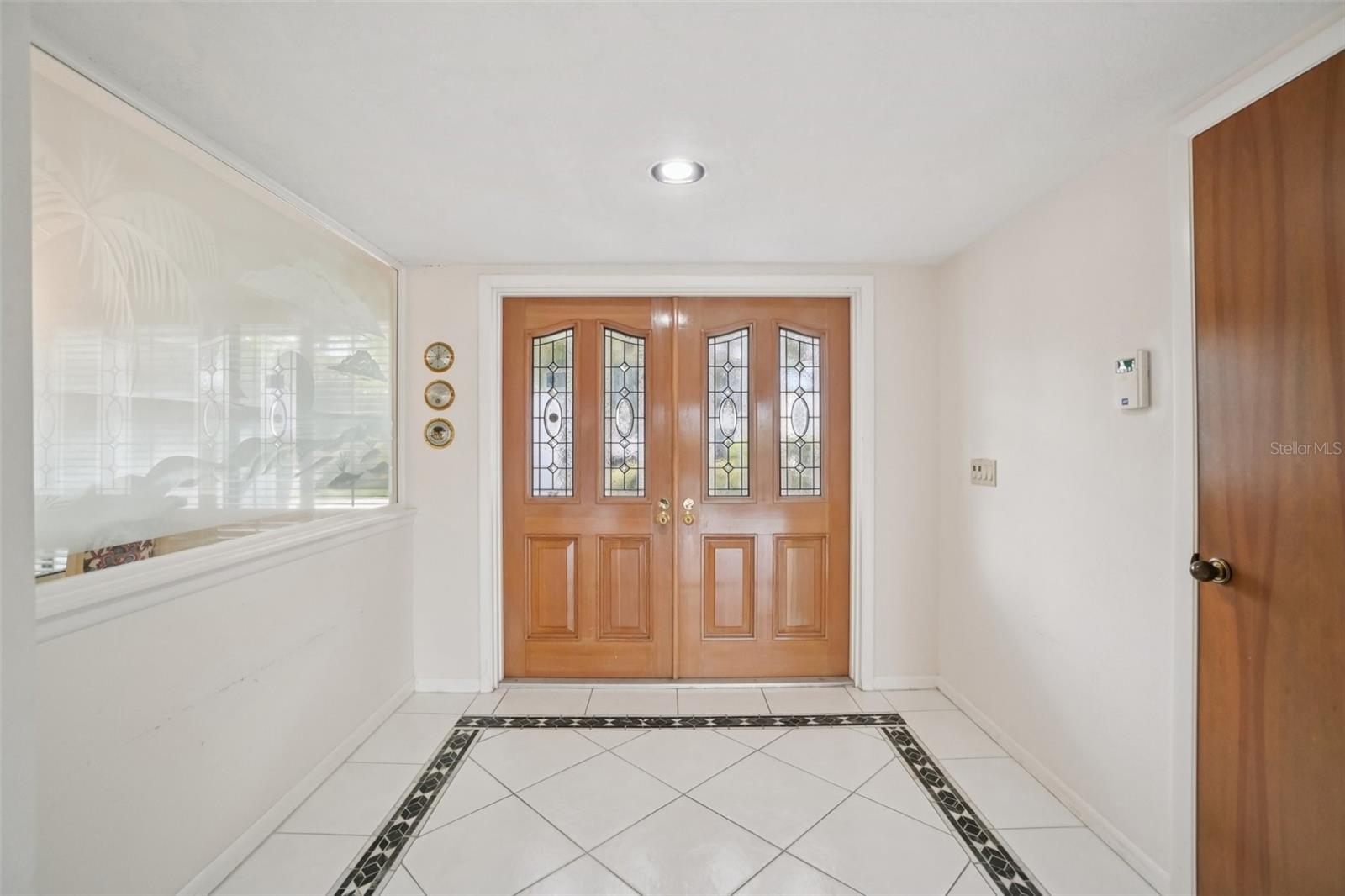 Image 4 of 46 For 1627 Farrier Trail