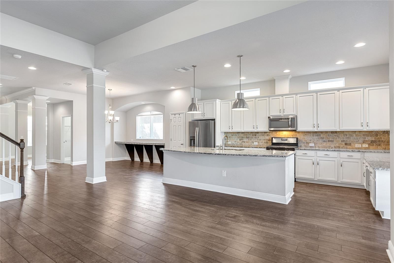 Image 14 of 53 For 1308 Charleen Street