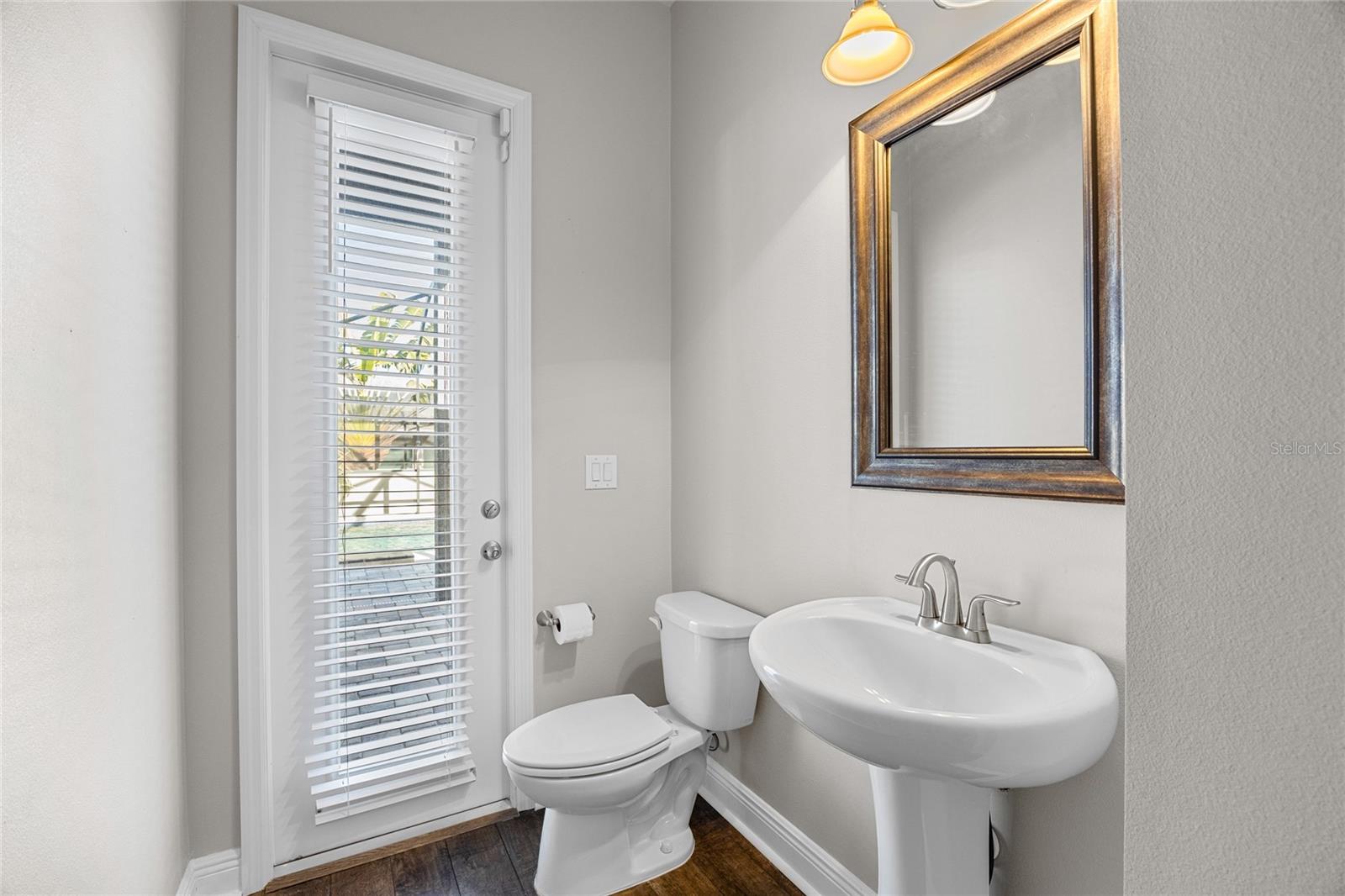 Image 19 of 53 For 1308 Charleen Street