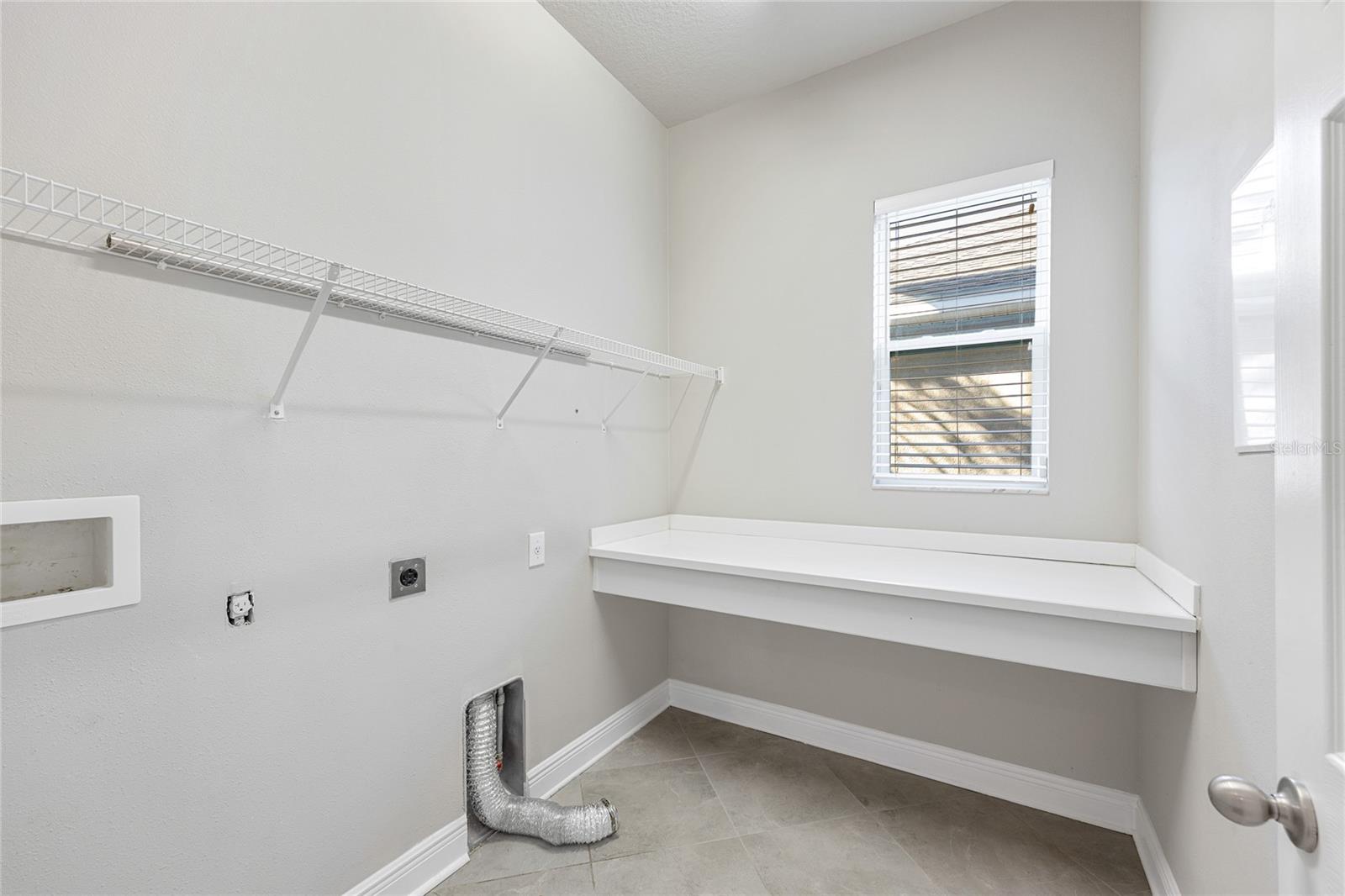 Image 27 of 53 For 1308 Charleen Street