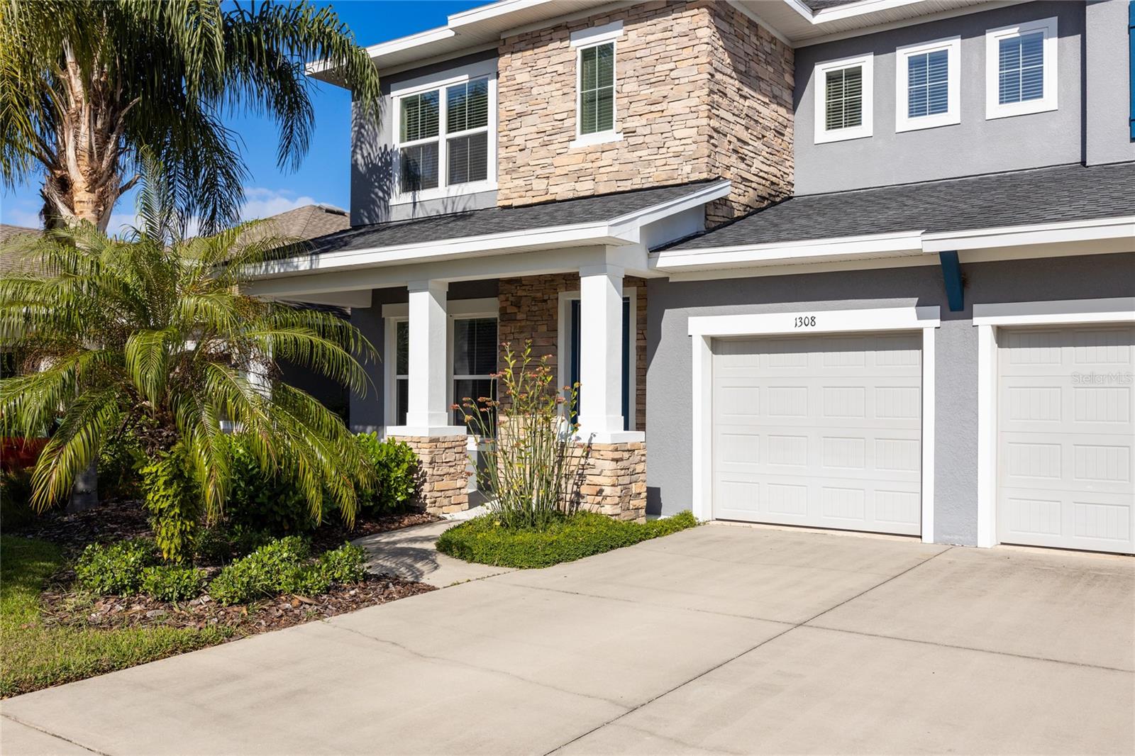 Image 3 of 53 For 1308 Charleen Street