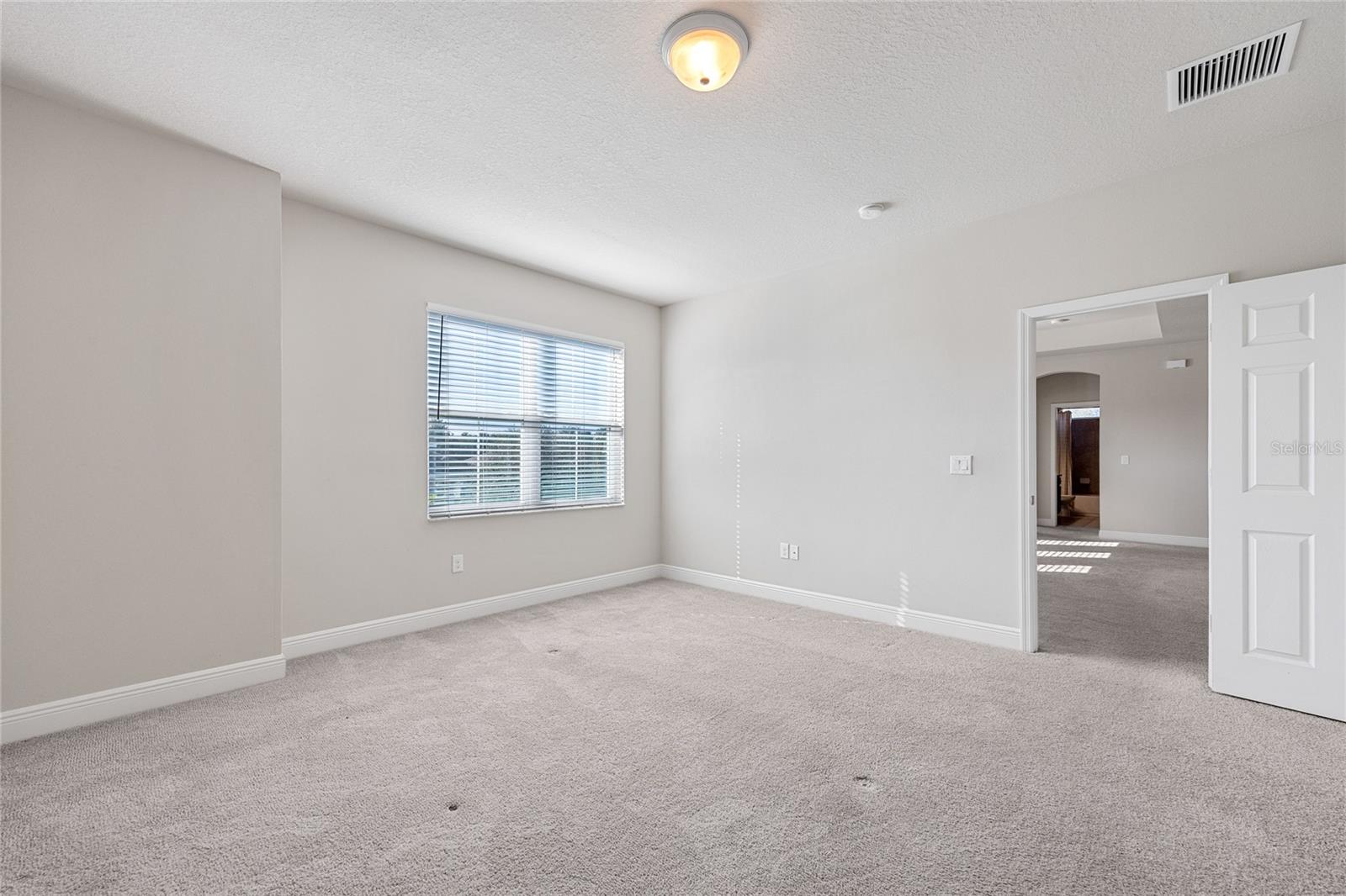 Image 31 of 53 For 1308 Charleen Street