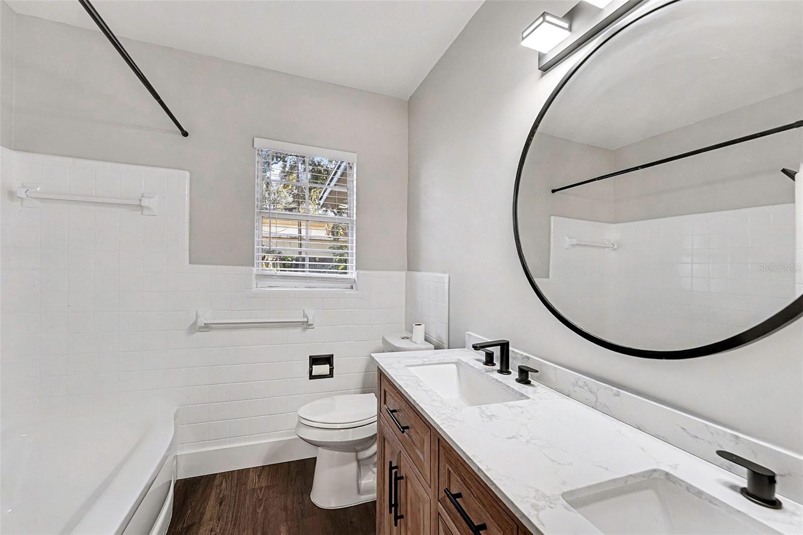 Image 10 of 21 For 2169 Dell Avenue