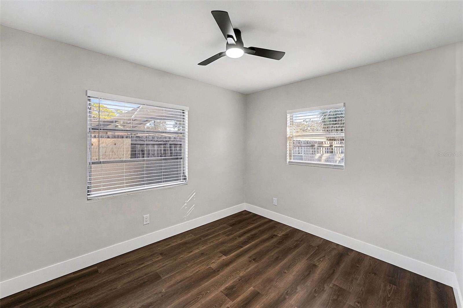 Image 11 of 21 For 2169 Dell Avenue