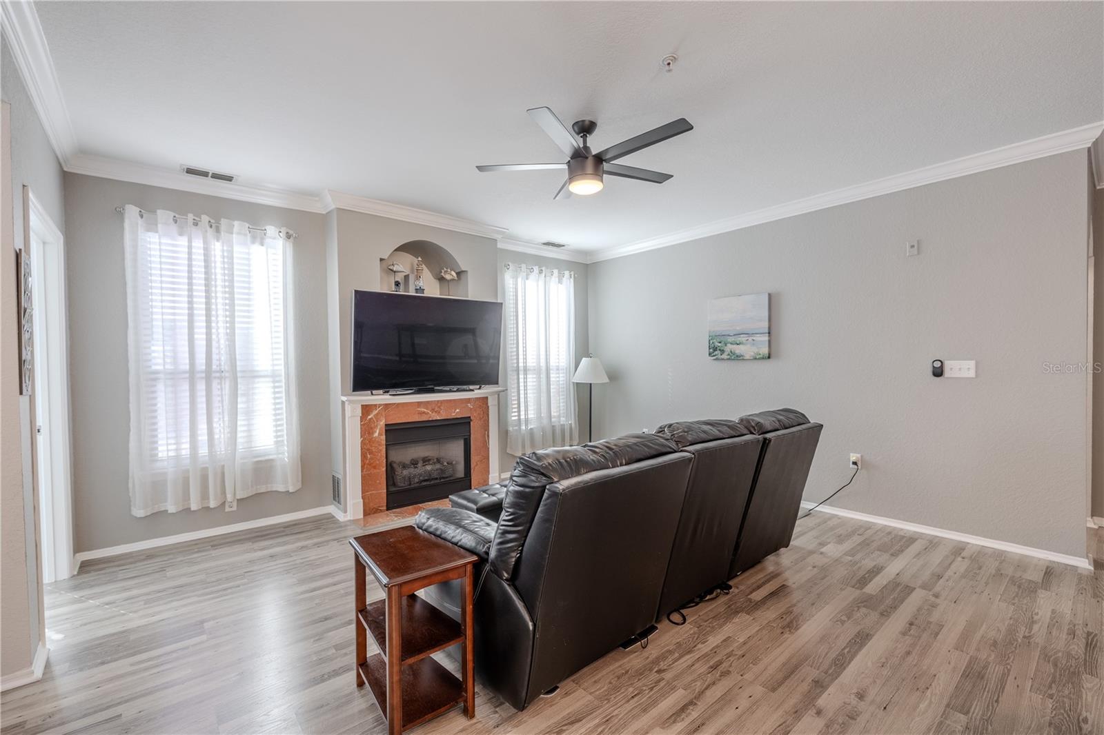 Image 13 of 78 For 2738 Via Tivoli  220b