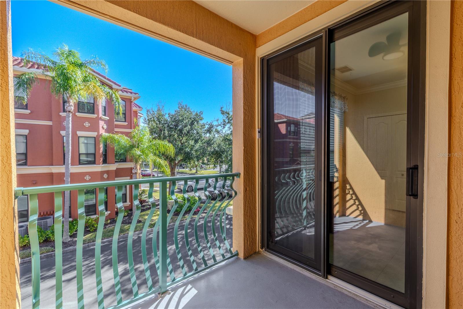 Image 20 of 78 For 2738 Via Tivoli  220b