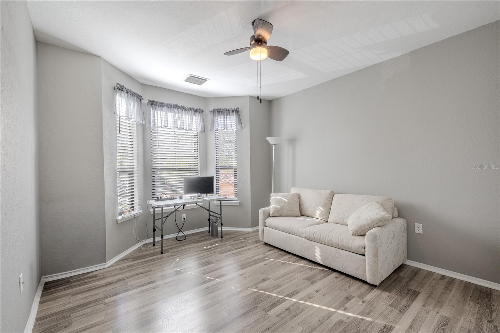 Image 35 of 78 For 2738 Via Tivoli  220b