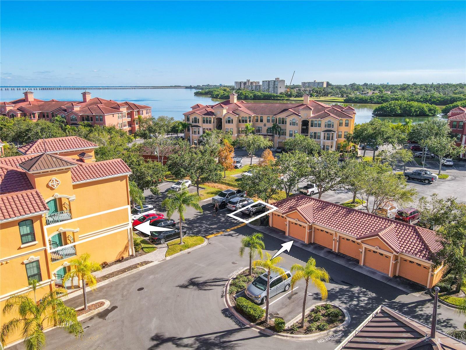 Image 43 of 78 For 2738 Via Tivoli  220b