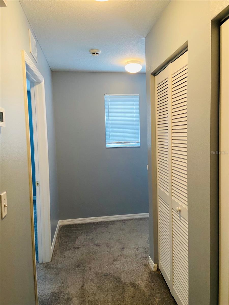 Listing photo id 14 for 11658 Mango Ridge Boulevard