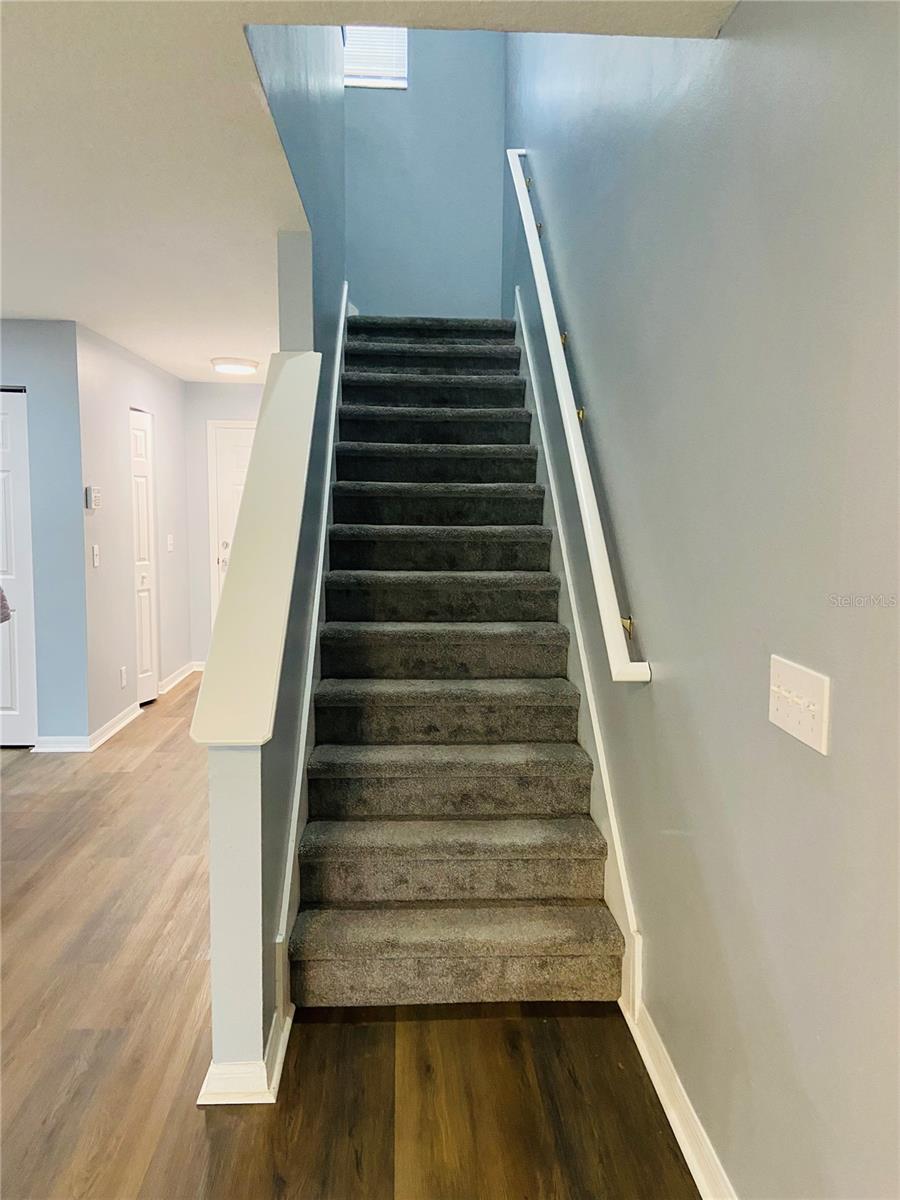 Listing photo id 5 for 11658 Mango Ridge Boulevard