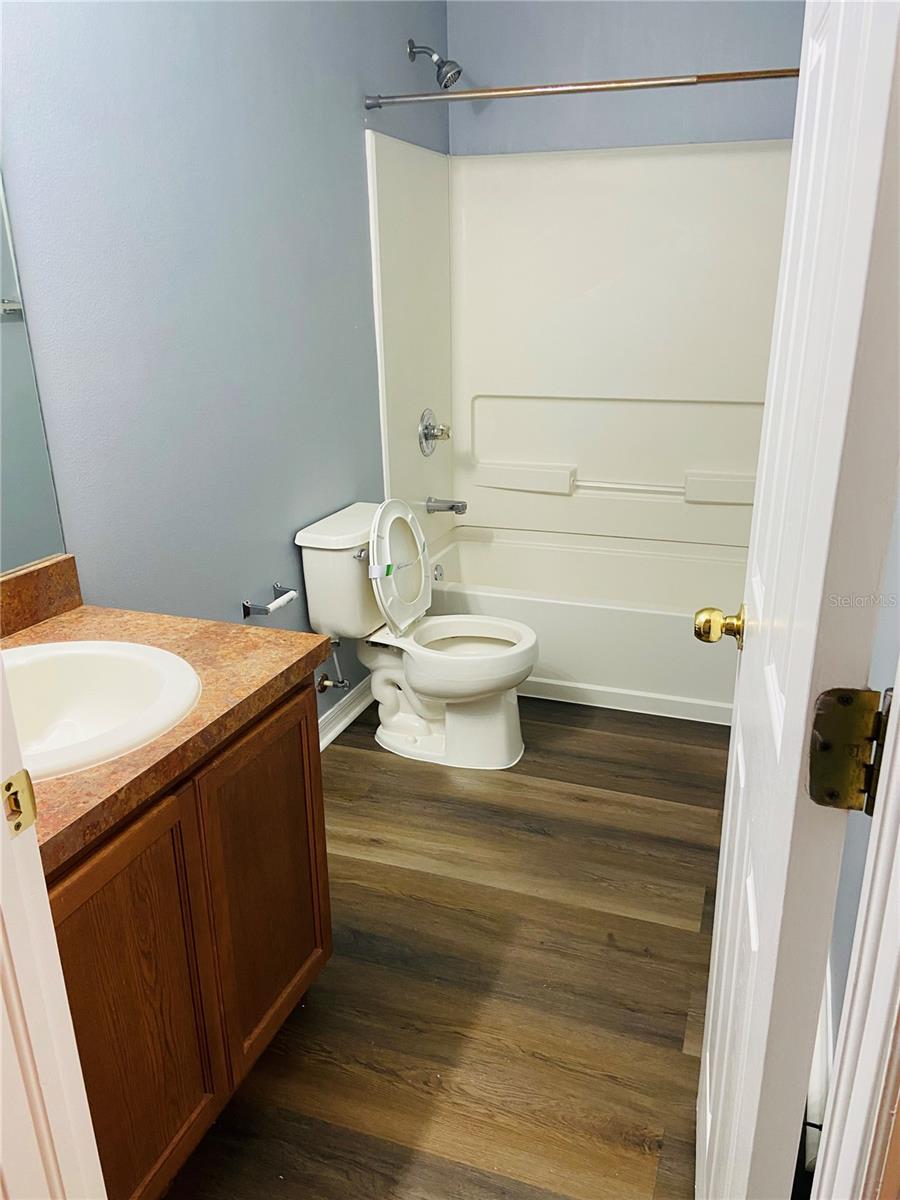 Listing photo id 7 for 11658 Mango Ridge Boulevard