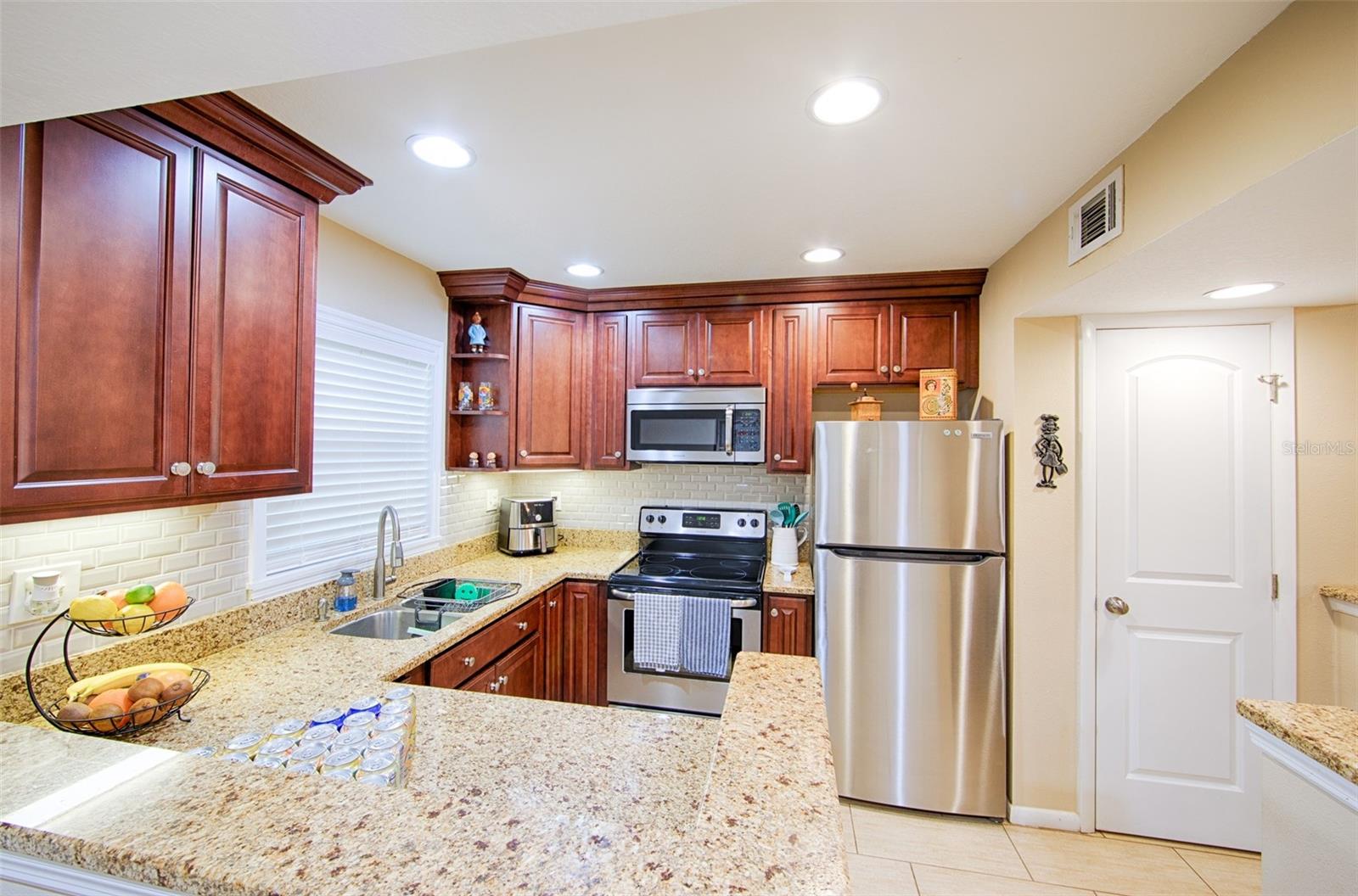 Image 10 of 24 For 1860 Massachusetts Avenue Ne 224