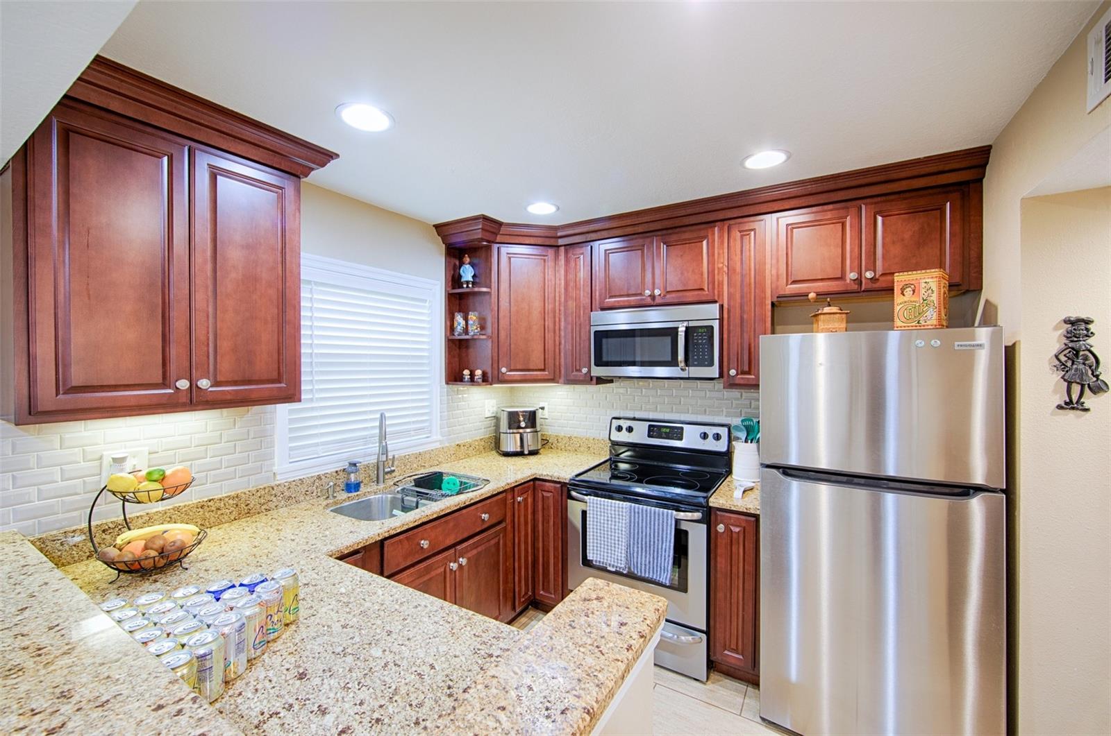 Image 8 of 24 For 1860 Massachusetts Avenue Ne 224