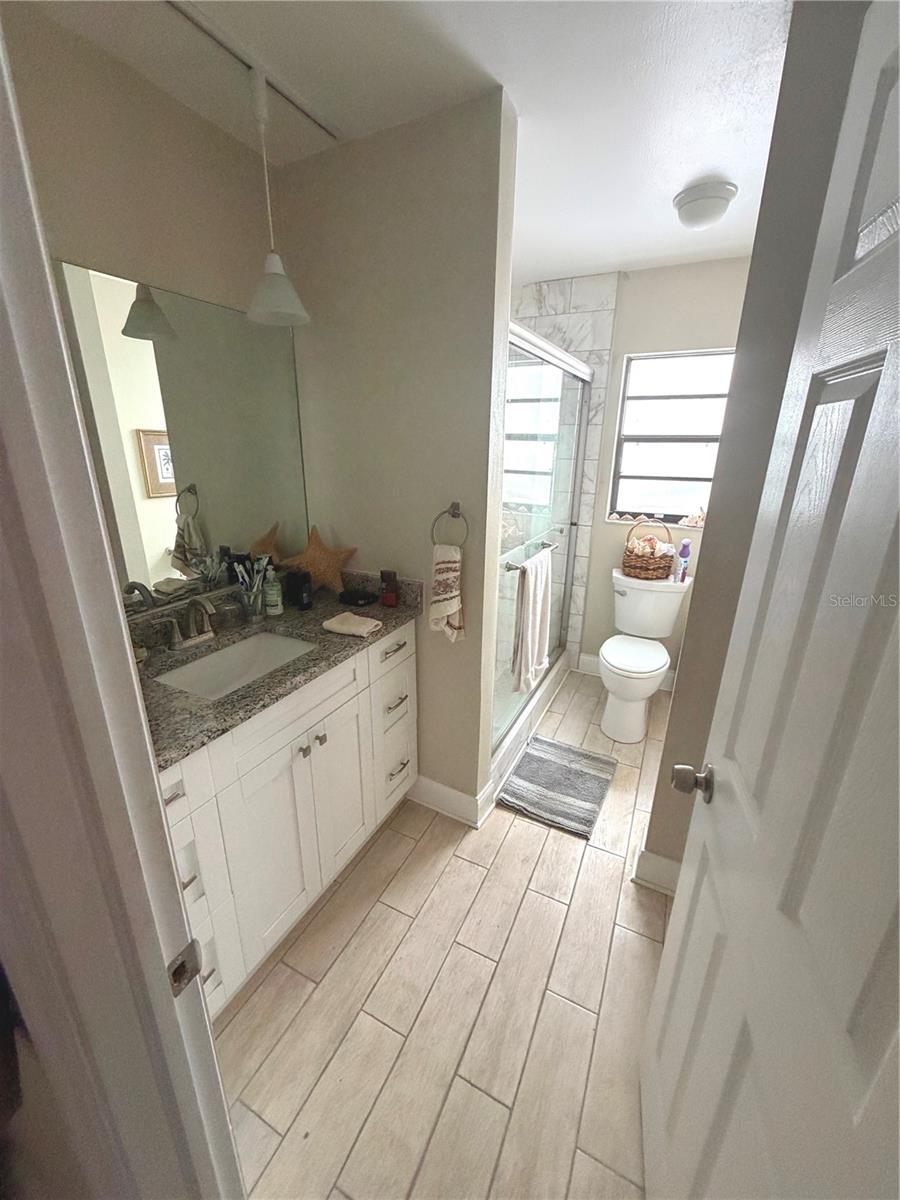 Listing photo id 10 for 9903 San Sebastian Way