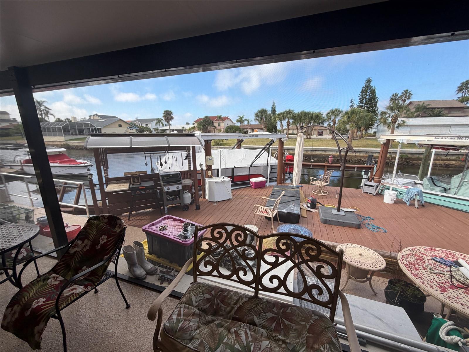 Listing photo id 18 for 9903 San Sebastian Way