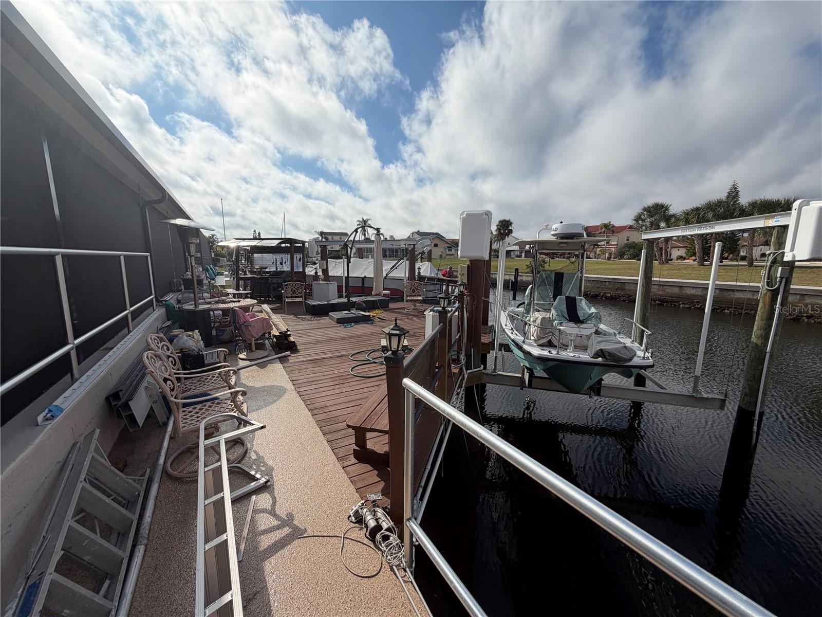 Listing photo id 22 for 9903 San Sebastian Way