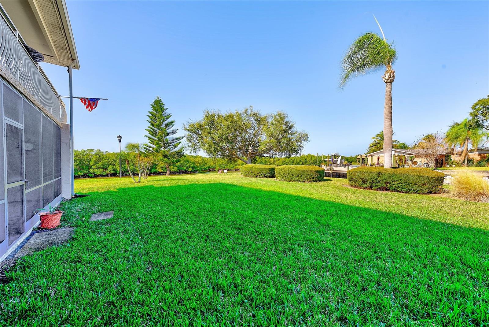 Image 19 of 38 For 8801 Bay Pointe Drive 102