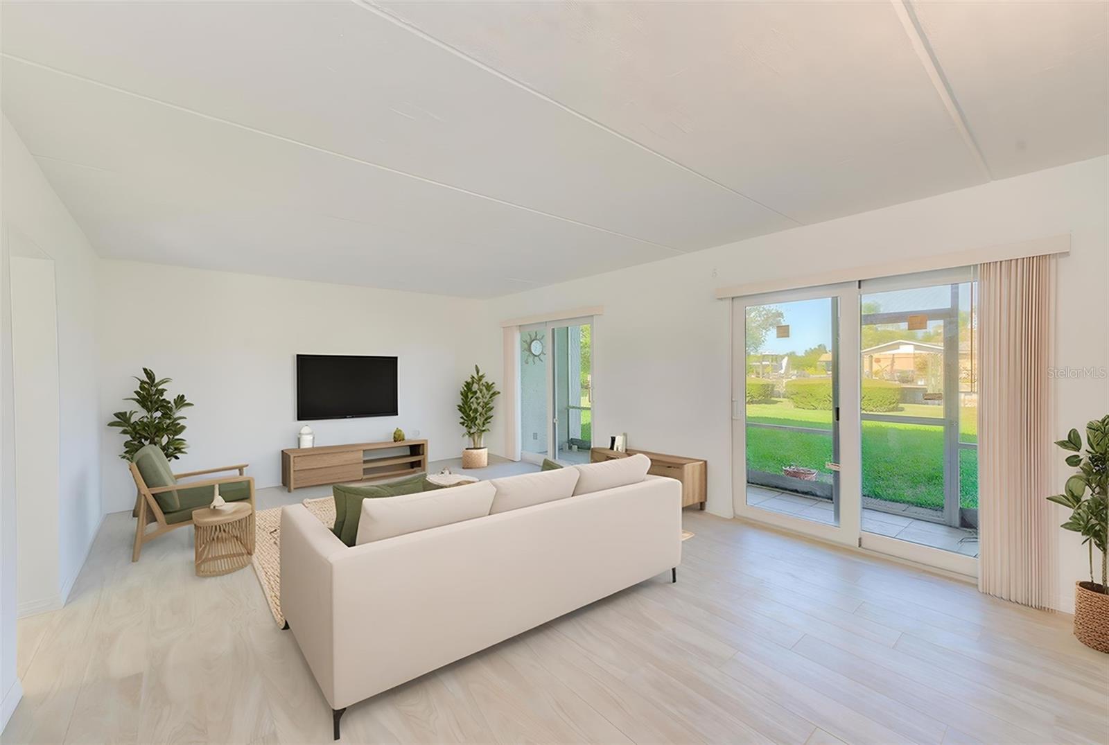 Image 3 of 38 For 8801 Bay Pointe Drive 102