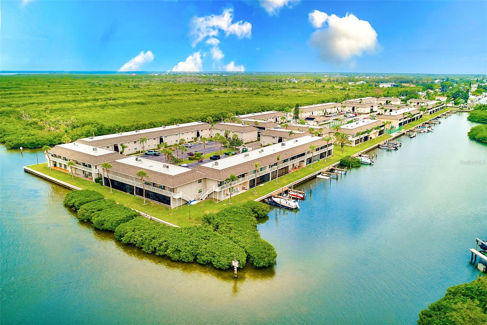 Image 35 of 38 For 8801 Bay Pointe Drive 102