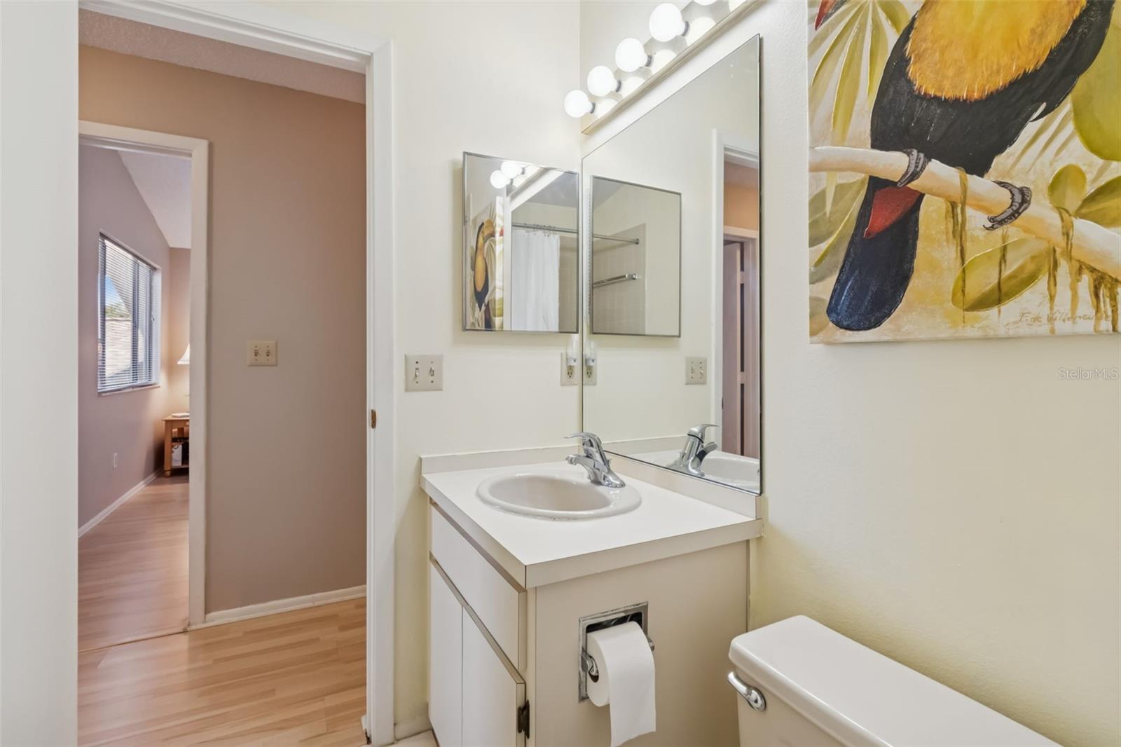 Image 33 of 59 For 486 Lakeview Drive 54