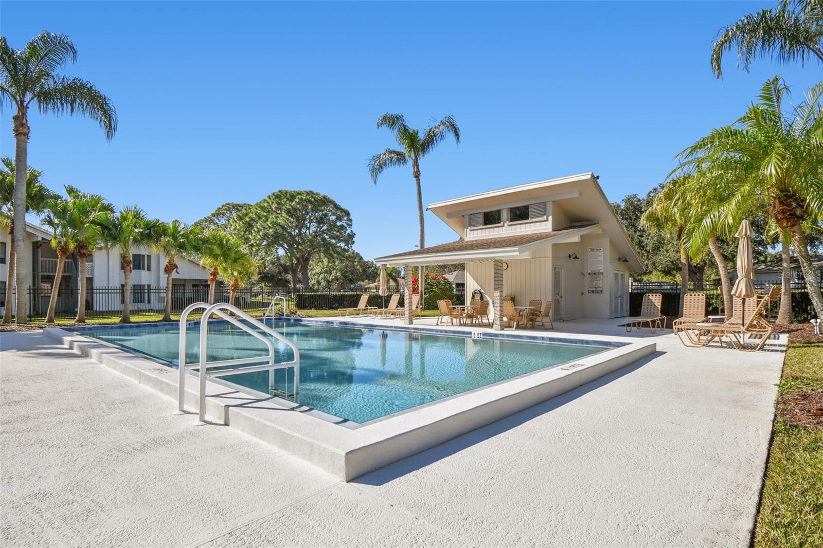 Image 56 of 59 For 486 Lakeview Drive 54