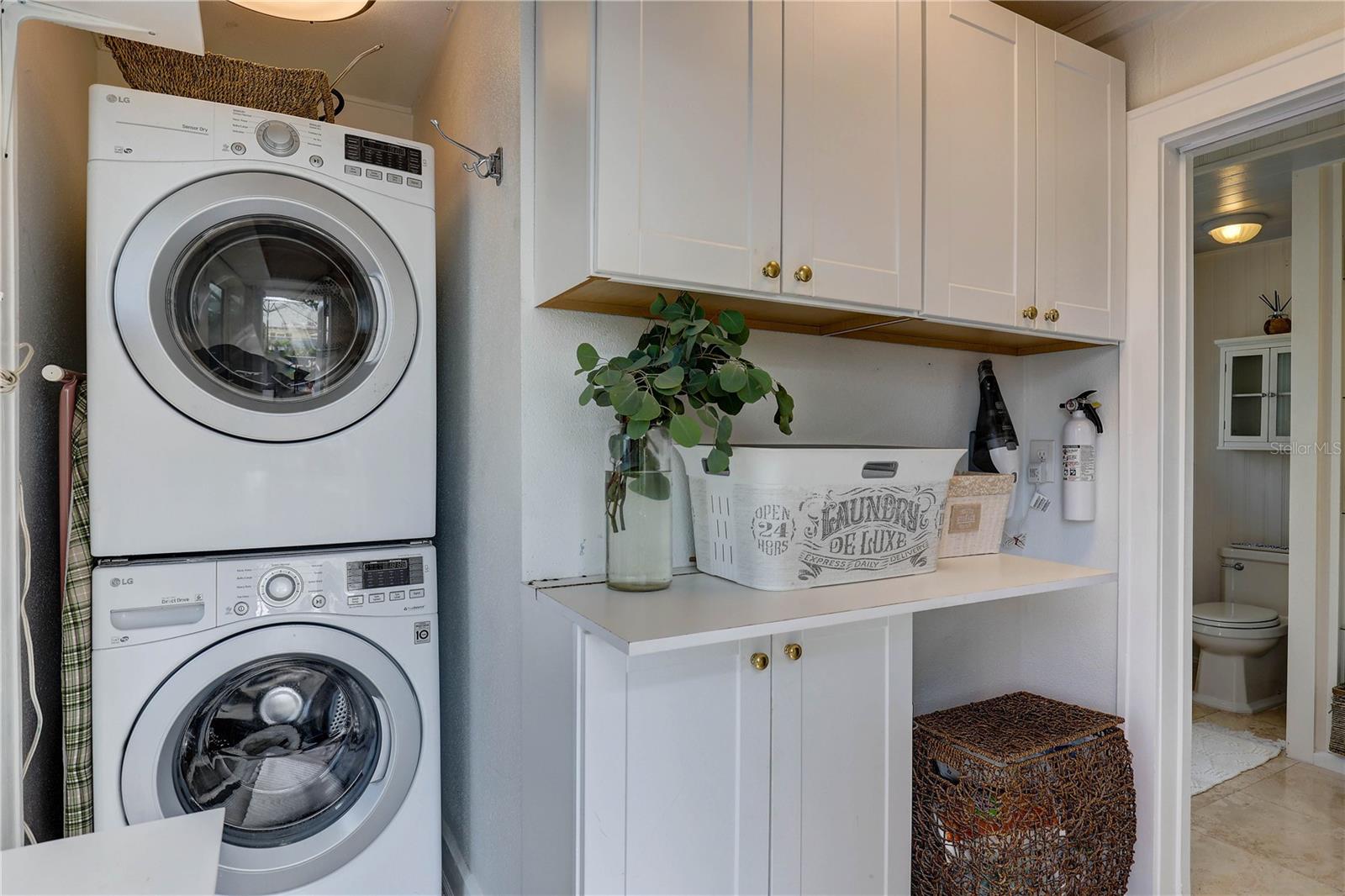 Image 18 of 49 For 4742 13th Avenue N