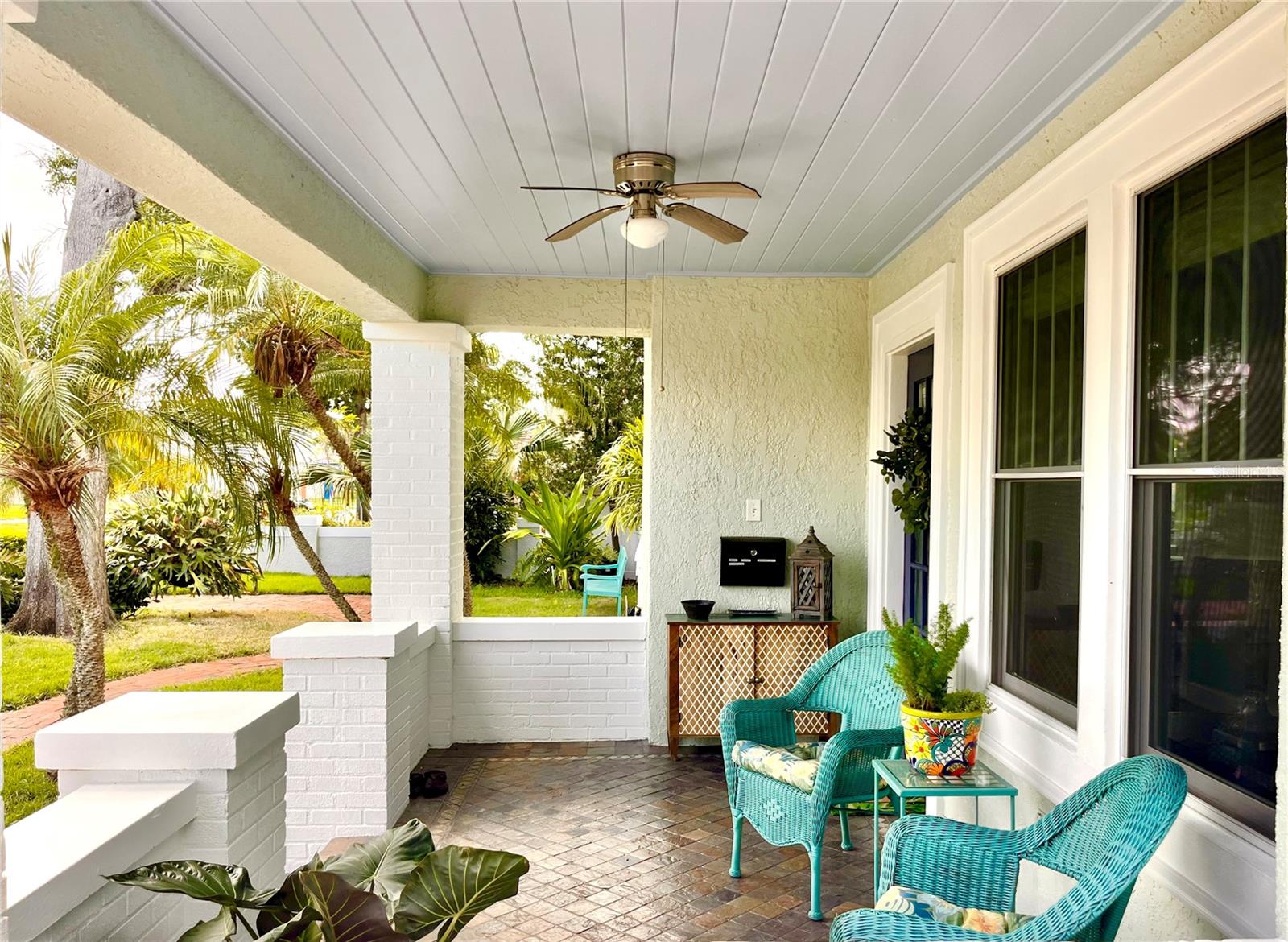 Image 5 of 49 For 4742 13th Avenue N