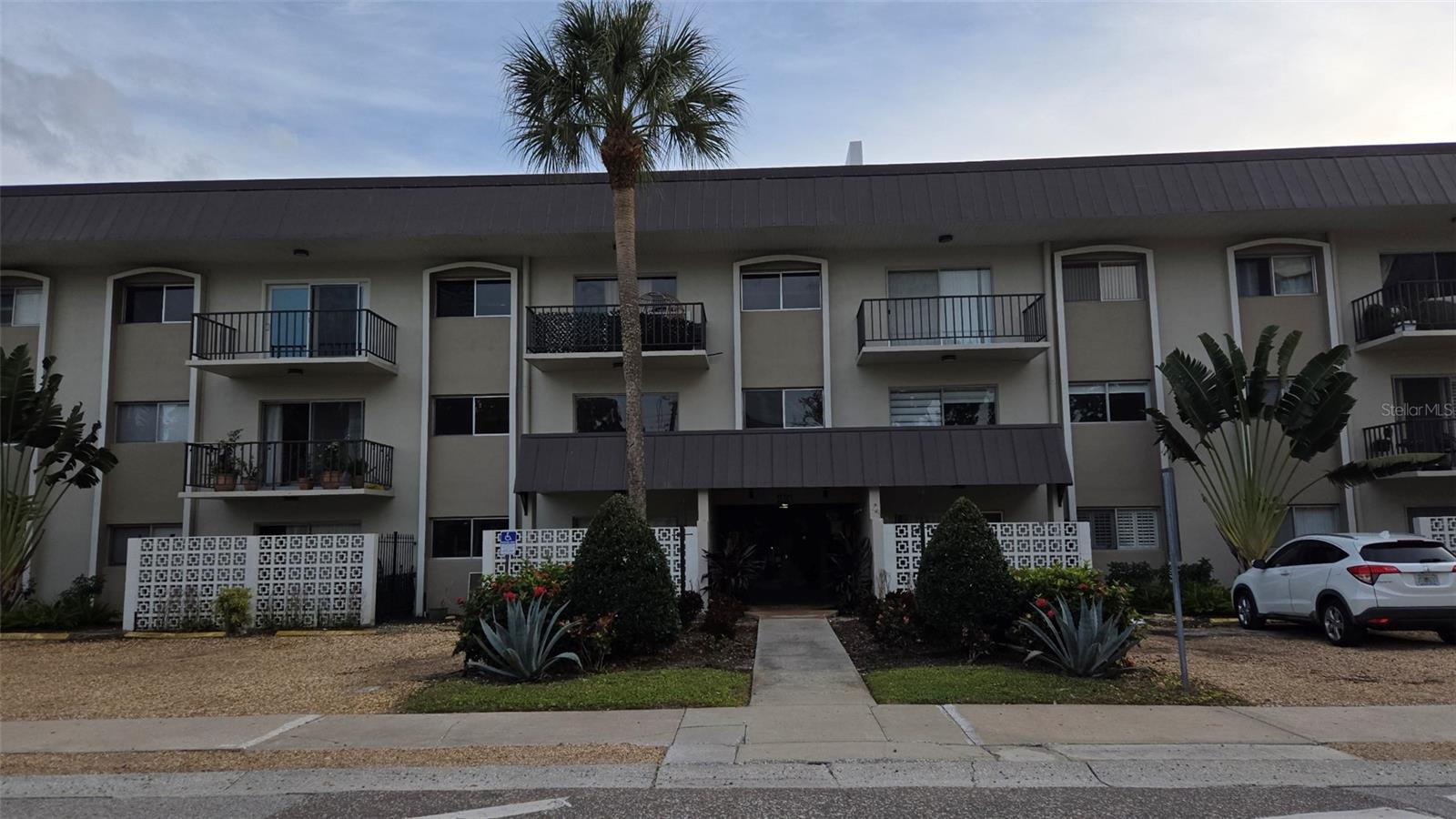 Details for 4606 Gray Street 204, TAMPA, FL 33609