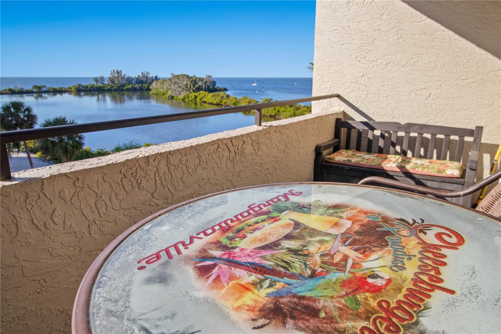 Listing photo id 16 for 6035 Sea Ranch Drive 415