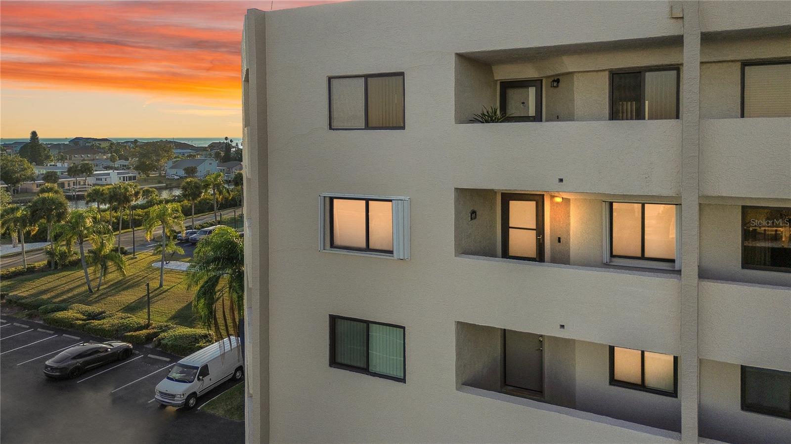 Listing photo id 1 for 6035 Sea Ranch Drive 415