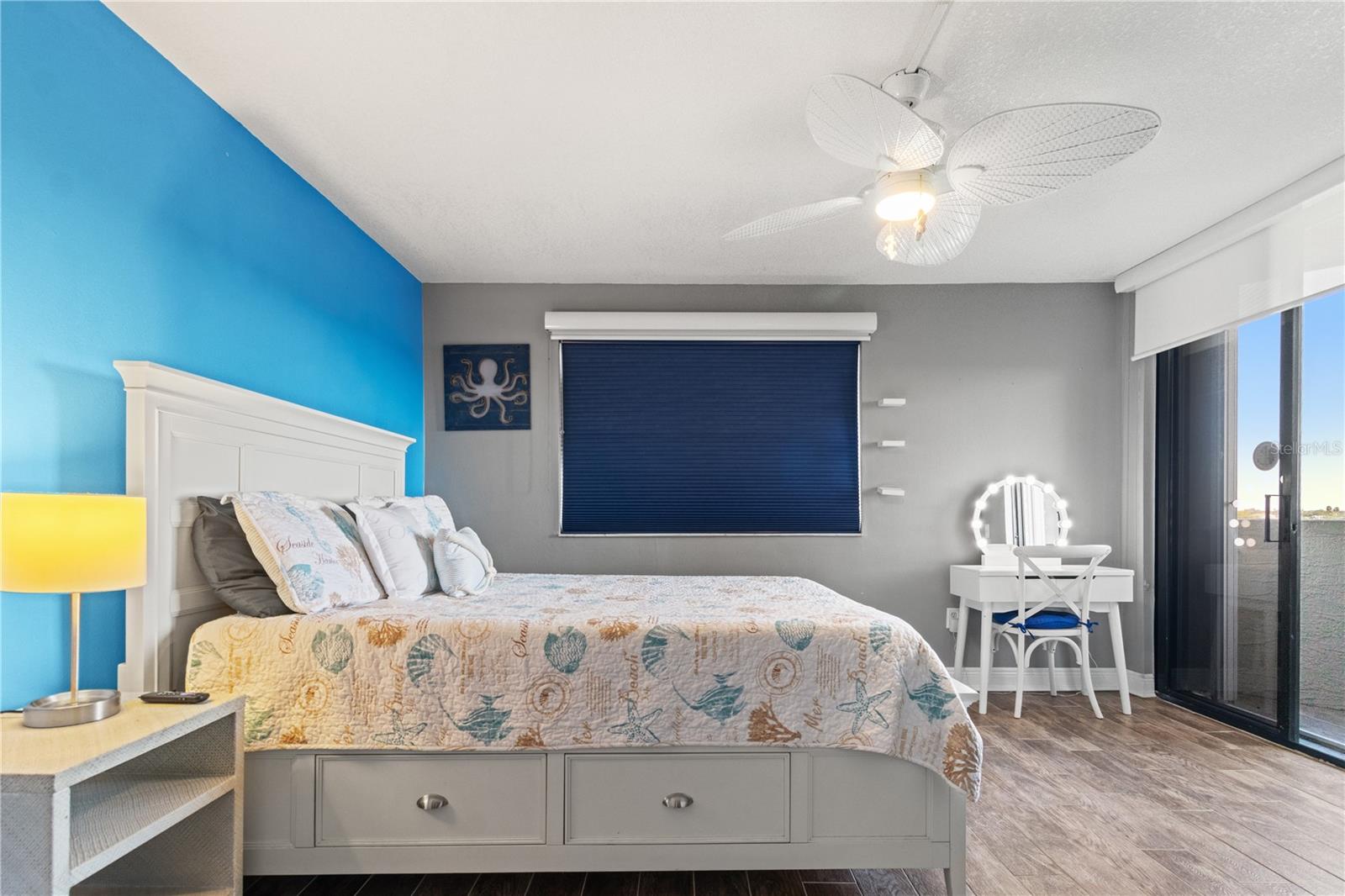 Listing photo id 32 for 6035 Sea Ranch Drive 415