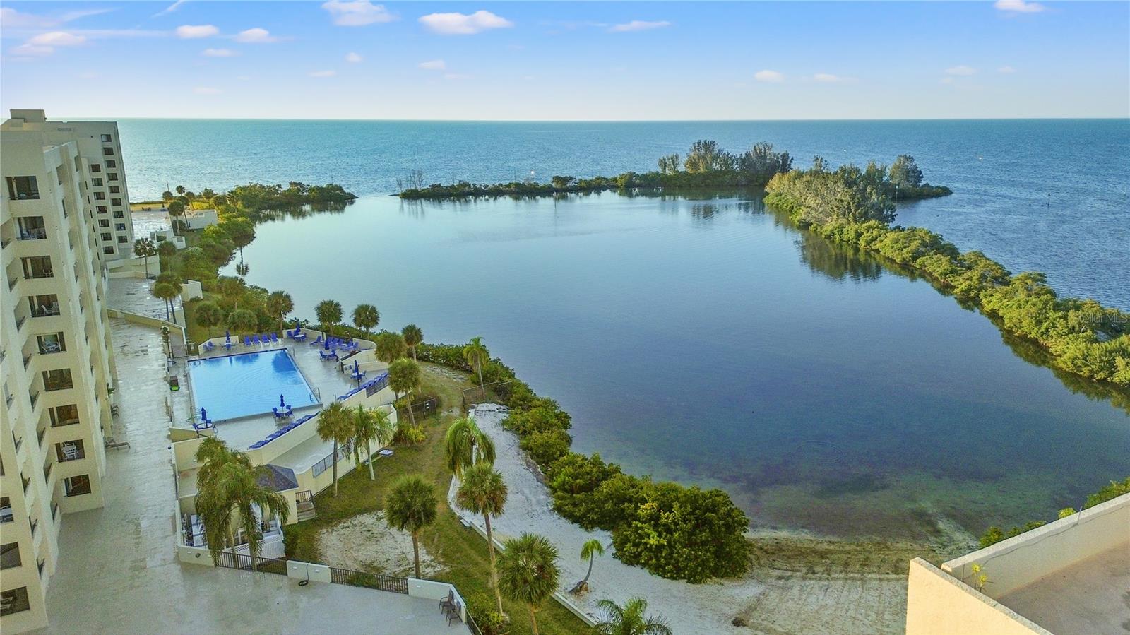 Listing photo id 40 for 6035 Sea Ranch Drive 415