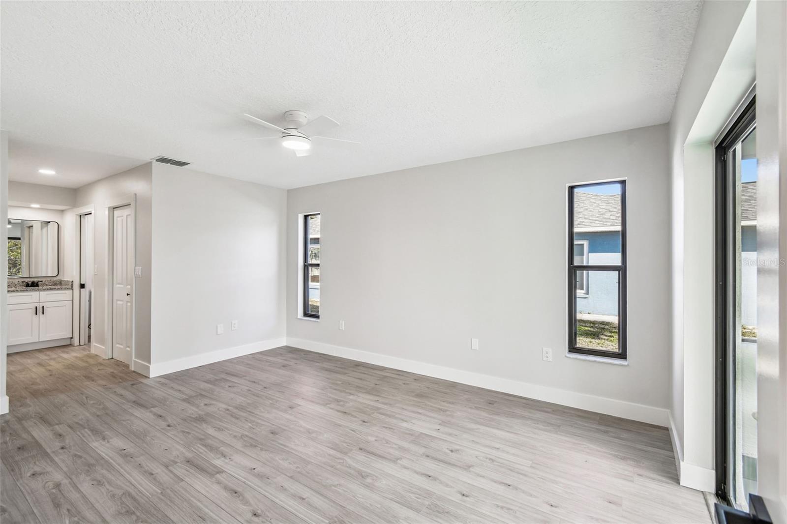 Image 17 of 70 For 5248 Frost Road