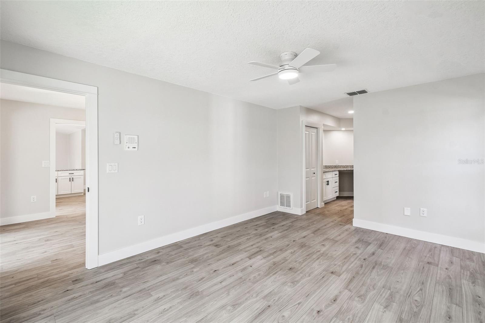 Image 18 of 70 For 5248 Frost Road