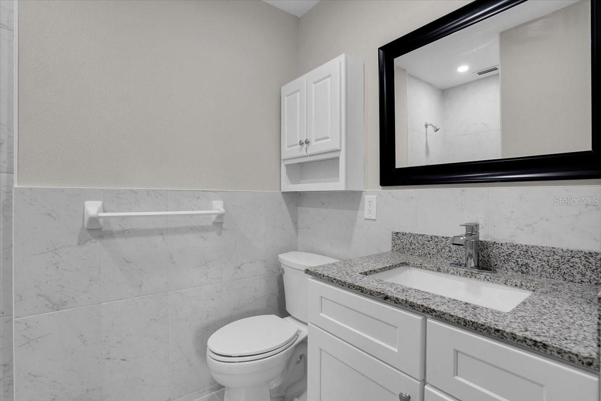 Image 19 of 30 For 1452 Evergreen Avenue