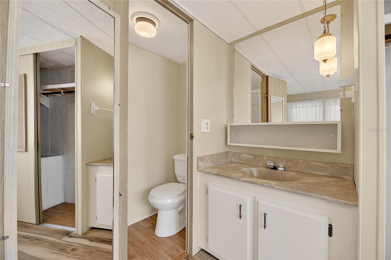 Listing photo id 17 for 38644 Remora Avenue