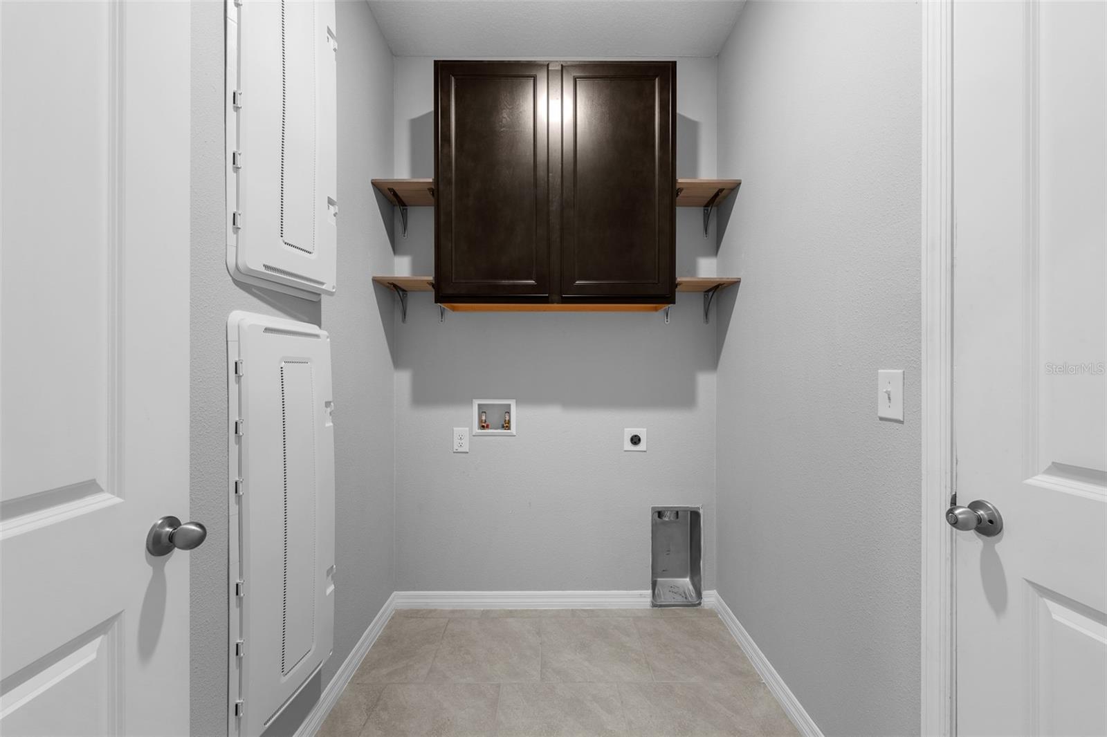 Image 13 of 60 For 8635 Bower Bass Circle