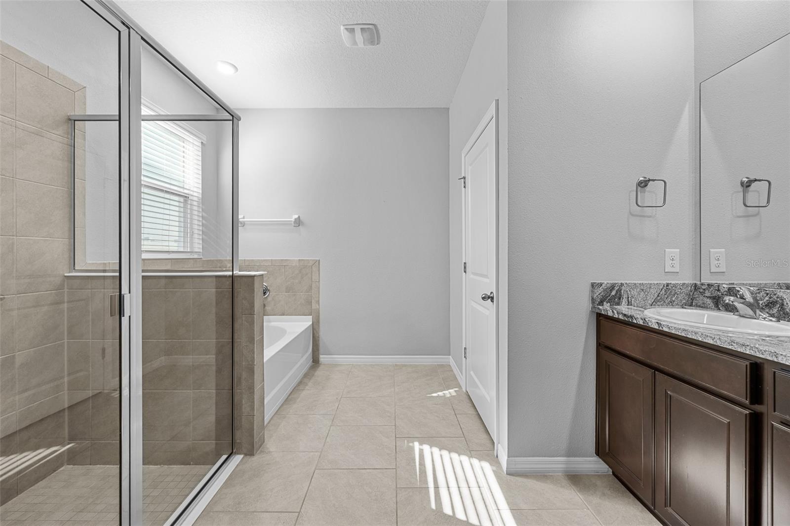 Image 24 of 60 For 8635 Bower Bass Circle