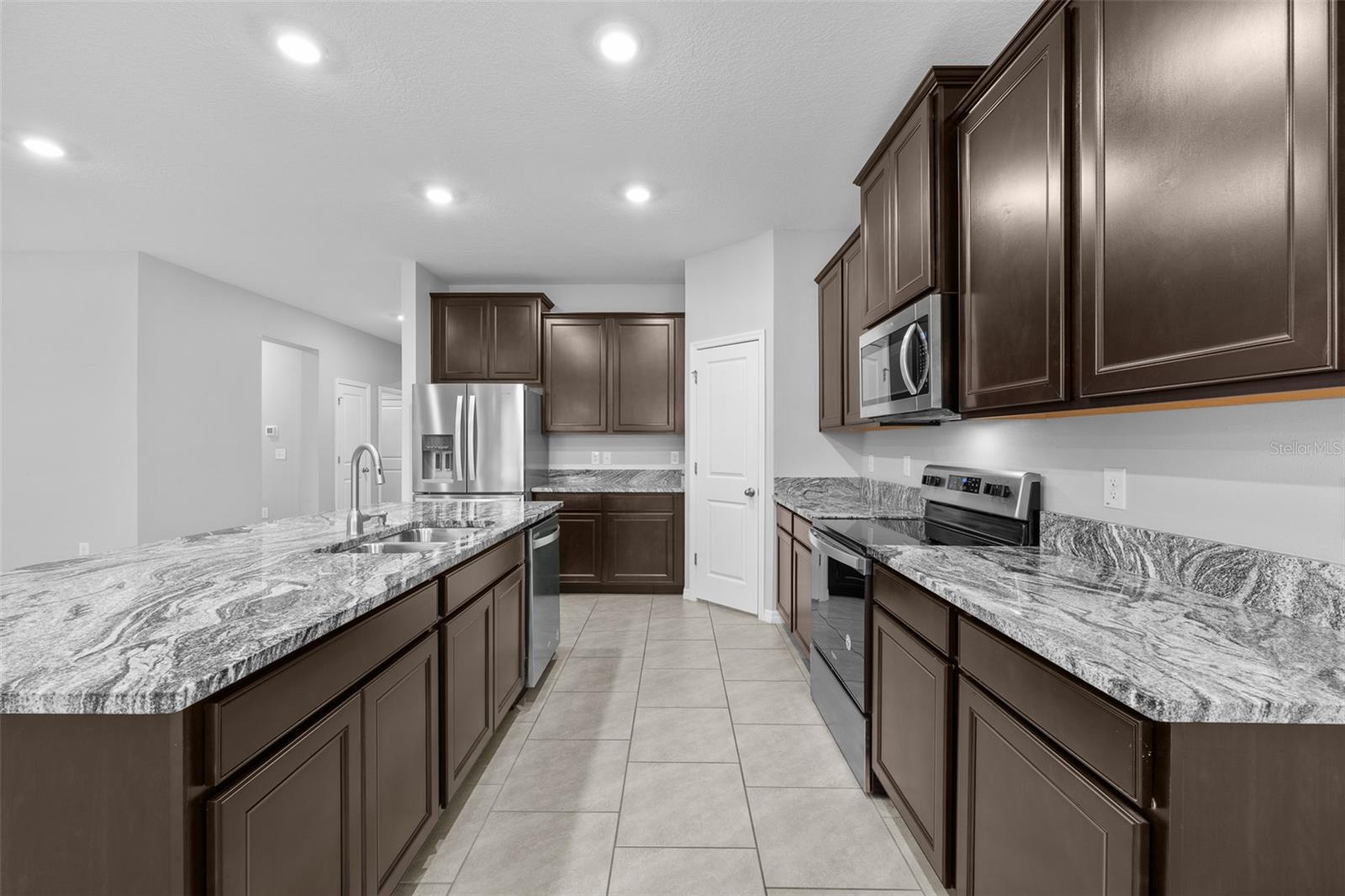 Image 34 of 60 For 8635 Bower Bass Circle