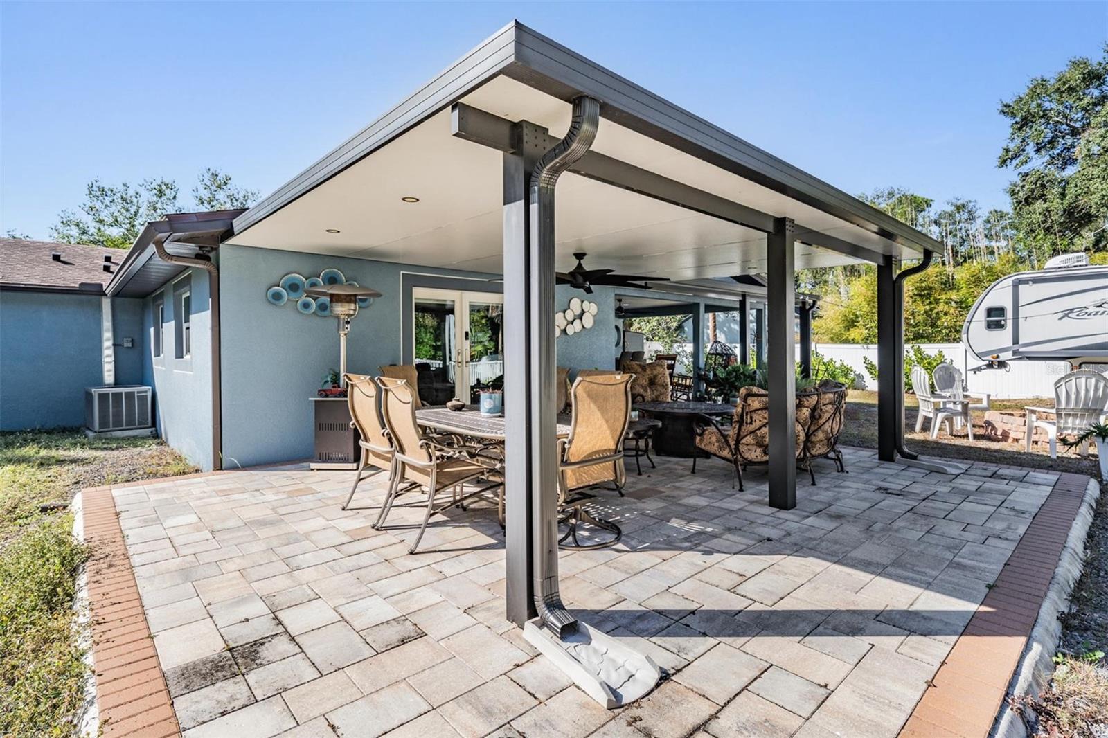 Image 34 of 40 For 6907 Creek Drive