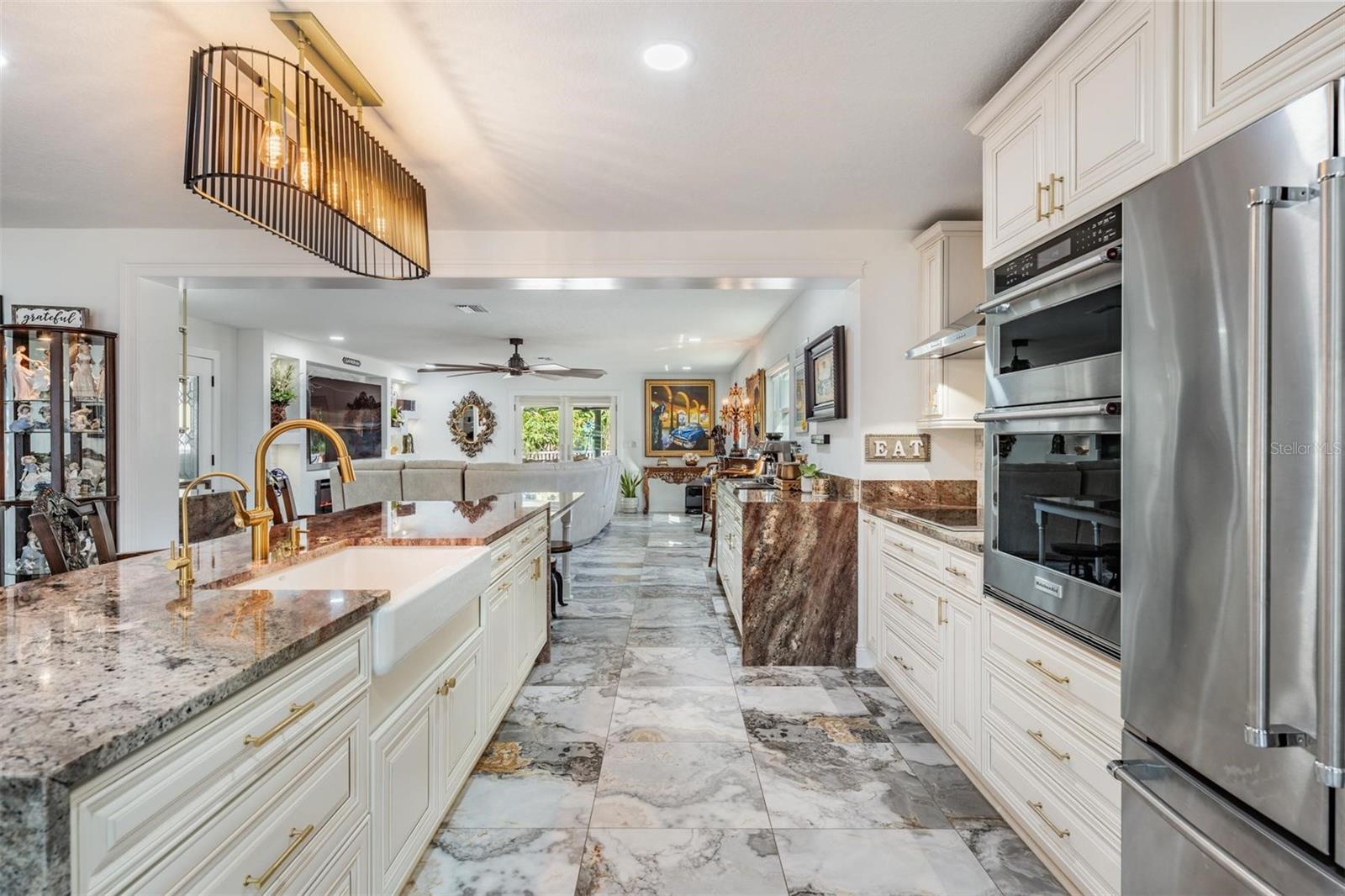 Image 9 of 40 For 6907 Creek Drive