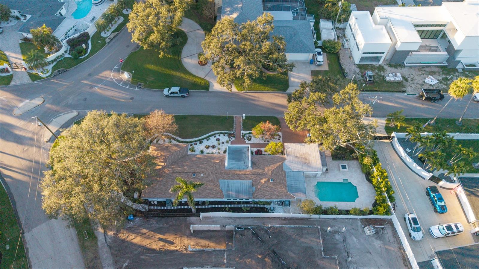 Listing photo id 36 for 115 Rafael Boulevard Ne