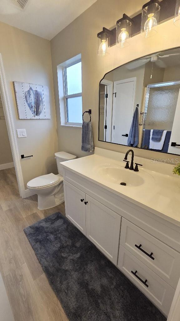 Image 14 of 16 For 307 Santa Clara Circle