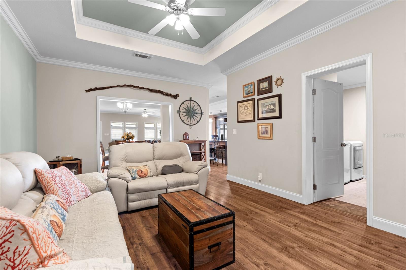 Image 16 of 31 For 2715 9th Avenue N