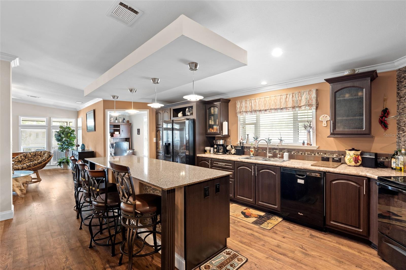 Image 8 of 31 For 2715 9th Avenue N