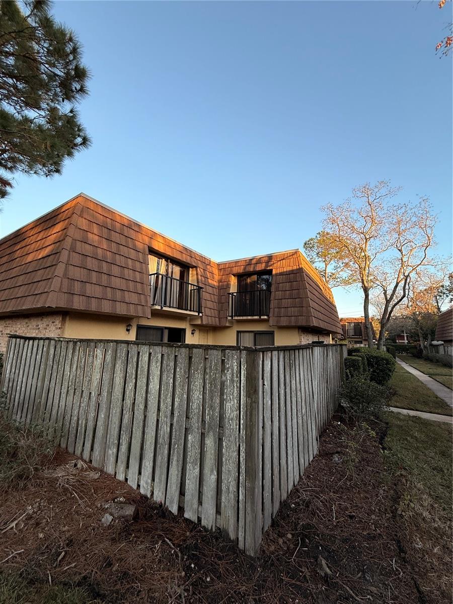 Image 3 of 20 For 5279 Coral Court 626